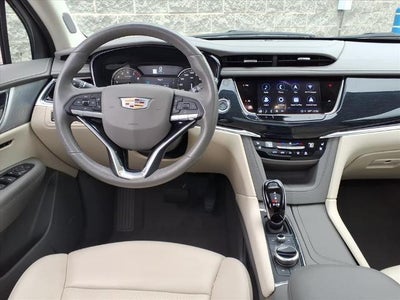 2025 Cadillac XT6 Premium Luxury