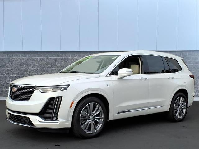 2025 Cadillac XT6 Base