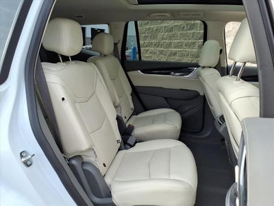 2025 Cadillac XT6 Base