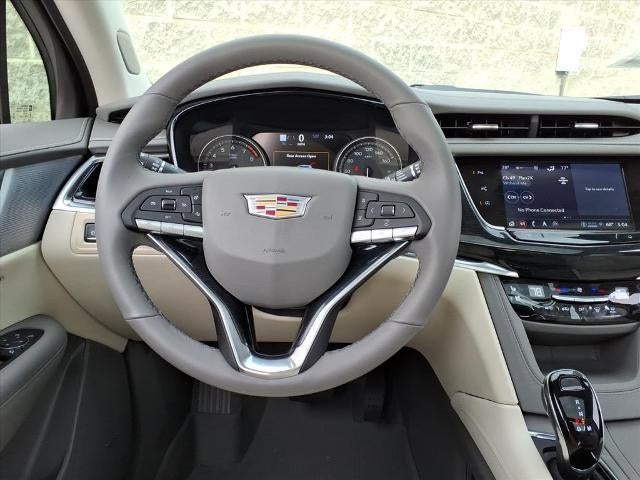 2025 Cadillac XT6 Base