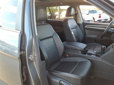 2022 Volkswagen Atlas 2.0T SE w/Technology