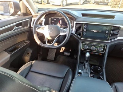 2022 Volkswagen Atlas 2.0T SE w/Technology