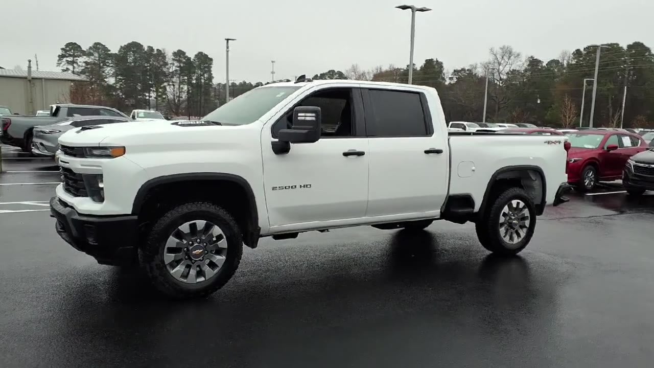 2026 Chevrolet Silverado 2500 HD Custom