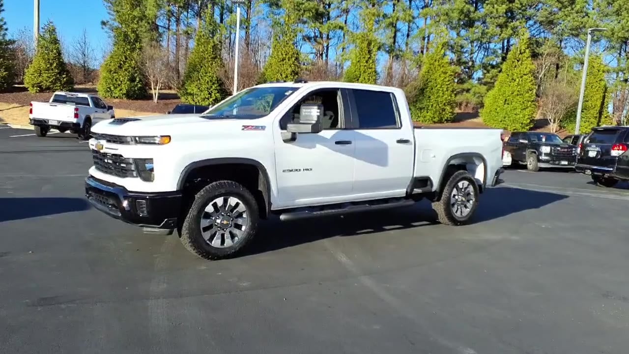 2026 Chevrolet Silverado 2500 HD Custom