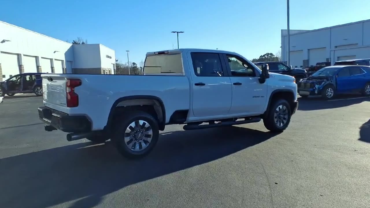 2026 Chevrolet Silverado 2500 HD Custom