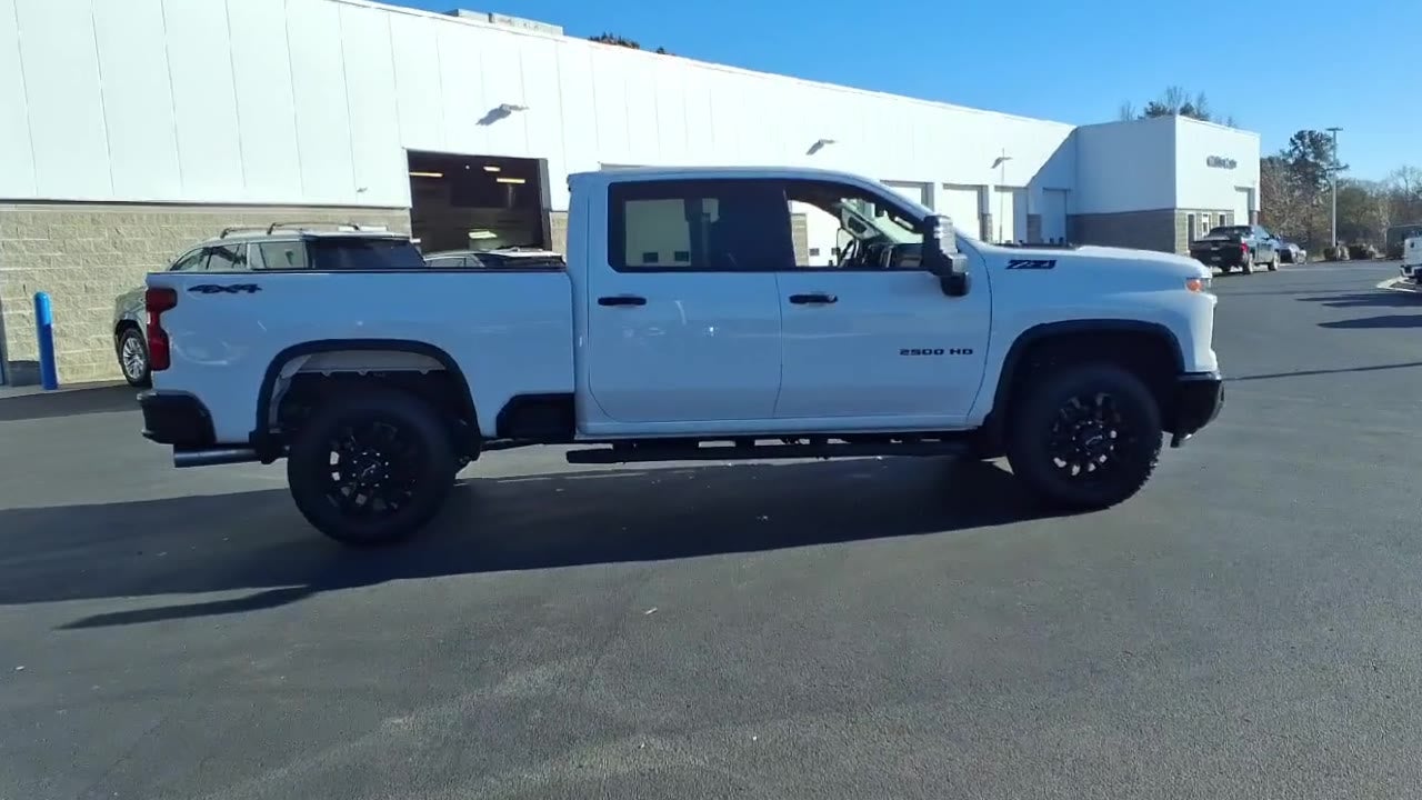 2026 Chevrolet Silverado 2500 HD Custom