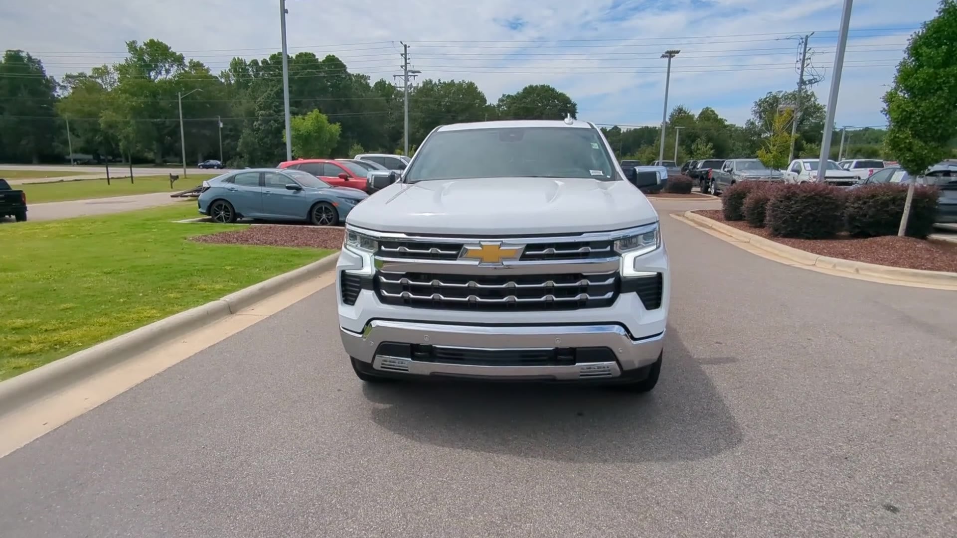 2025 Chevrolet Silverado 1500 LTZ