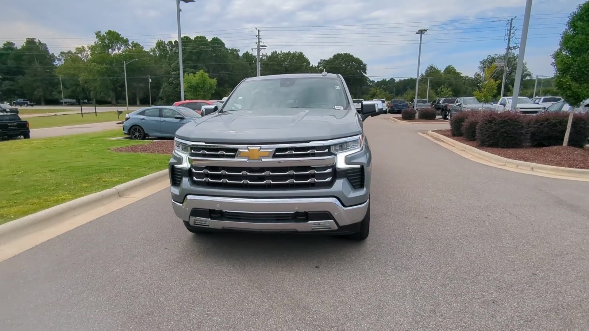 2025 Chevrolet Silverado 1500 LTZ