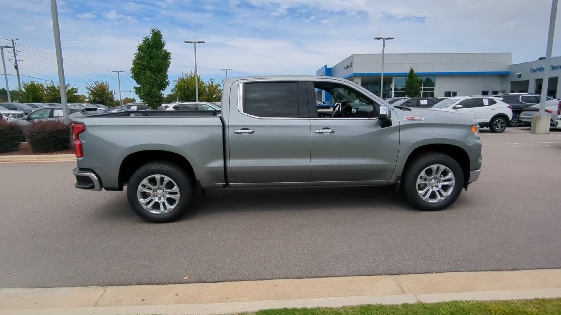 2025 Chevrolet Silverado 1500 LTZ