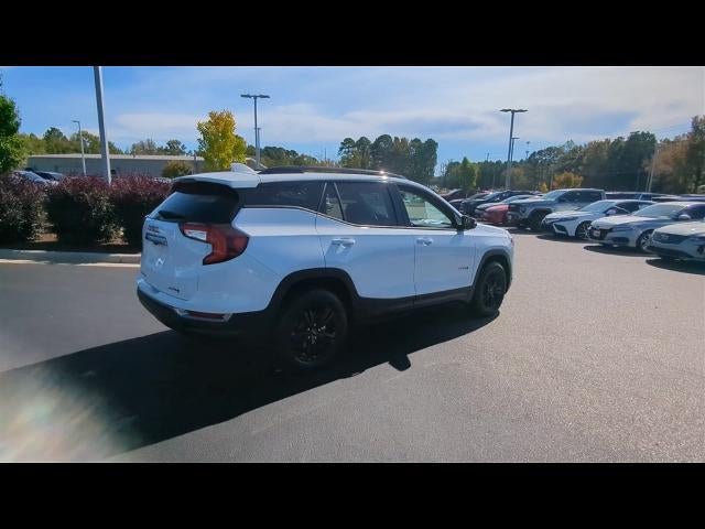 2024 GMC Terrain AT4