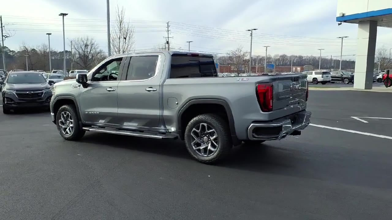 2026 GMC Sierra 1500 SLT