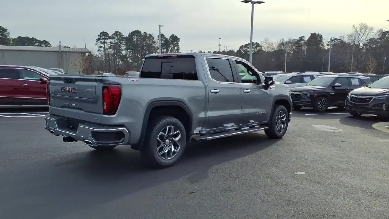 2026 GMC Sierra 1500 SLT