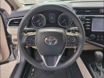 2018 Toyota Camry LE