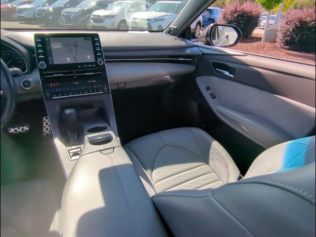 2019 Toyota Avalon Touring