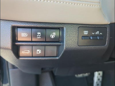 2019 Toyota Avalon Touring