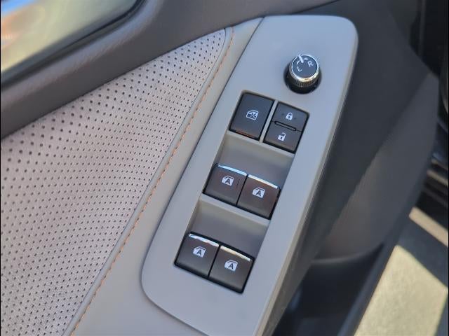 2019 Toyota Avalon Touring