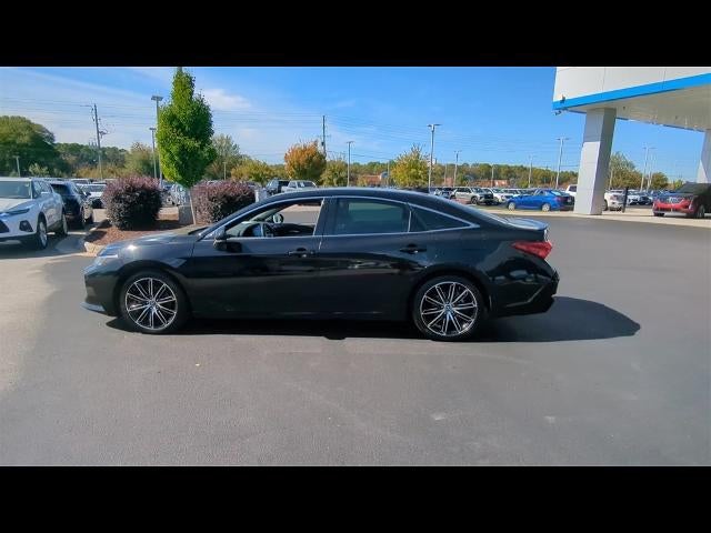2019 Toyota Avalon Touring
