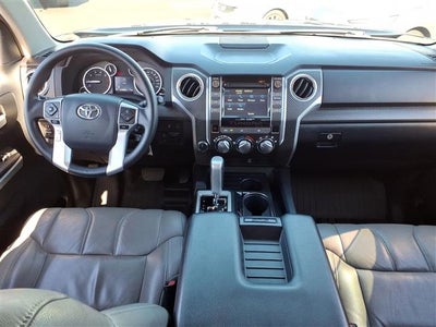 2017 Toyota Tundra 4WD SR5