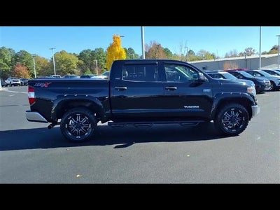 2017 Toyota Tundra 4WD SR5