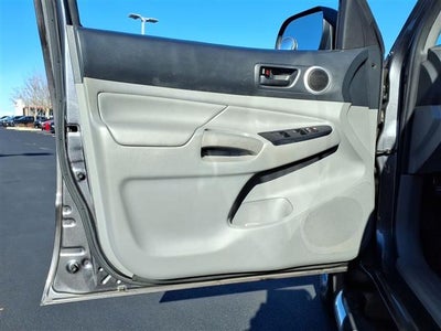 2014 Toyota Tacoma Base V6