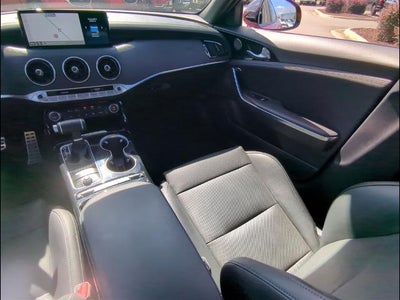 2023 Kia Stinger GT-Line