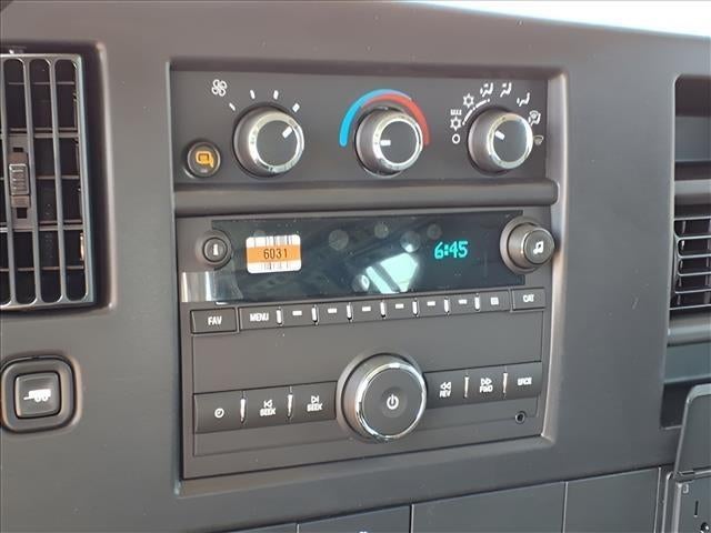 2026 Chevrolet Express Cargo 1WT