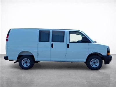 2026 Chevrolet Express Cargo 1WT