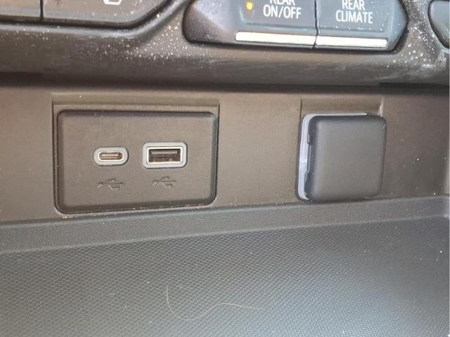 2023 Chevrolet Suburban Z71