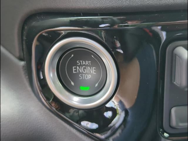 2025 Chevrolet Silverado 1500 LTZ - Photo 23