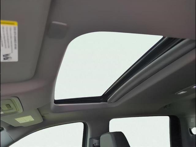 2025 Chevrolet Silverado 1500 LTZ - Photo 25