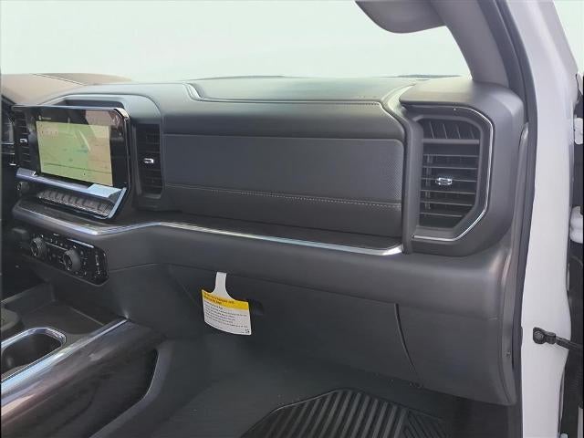 2025 Chevrolet Silverado 1500 LTZ - Photo 36