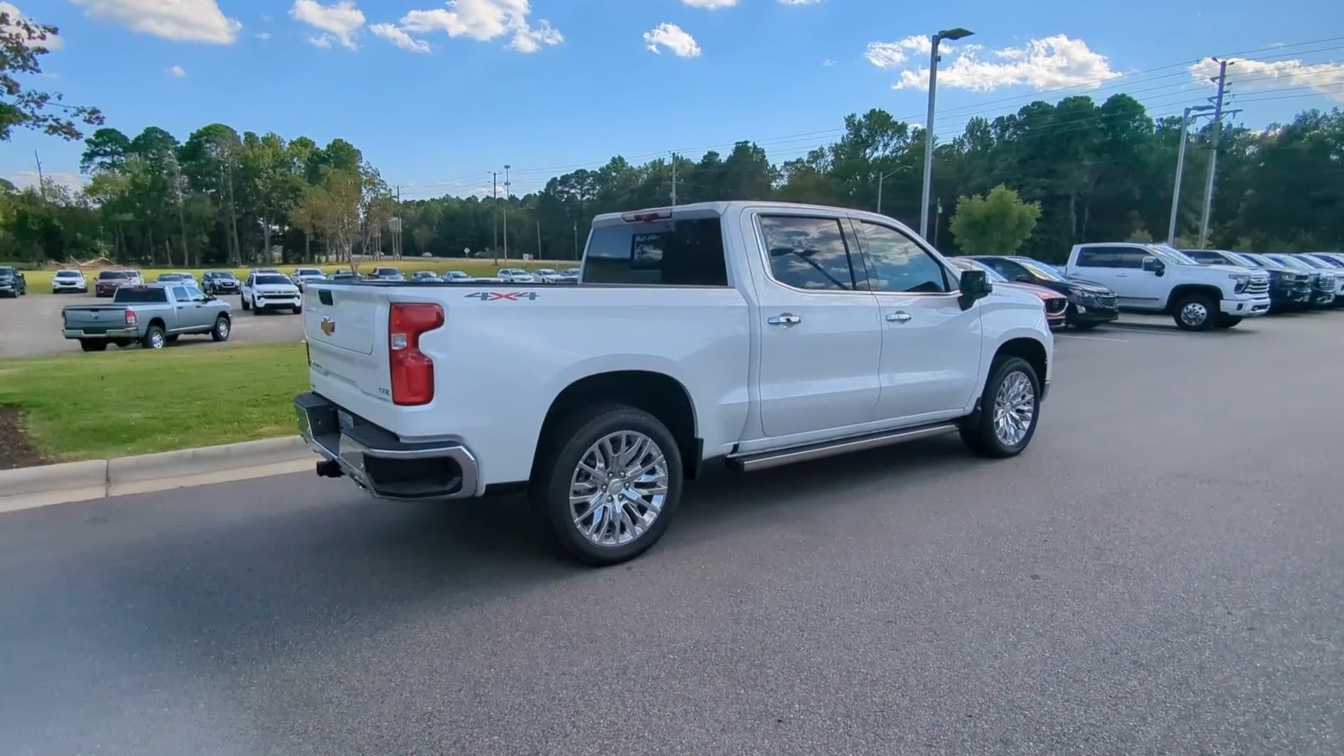 2025 Chevrolet Silverado 1500 LTZ - Photo 56