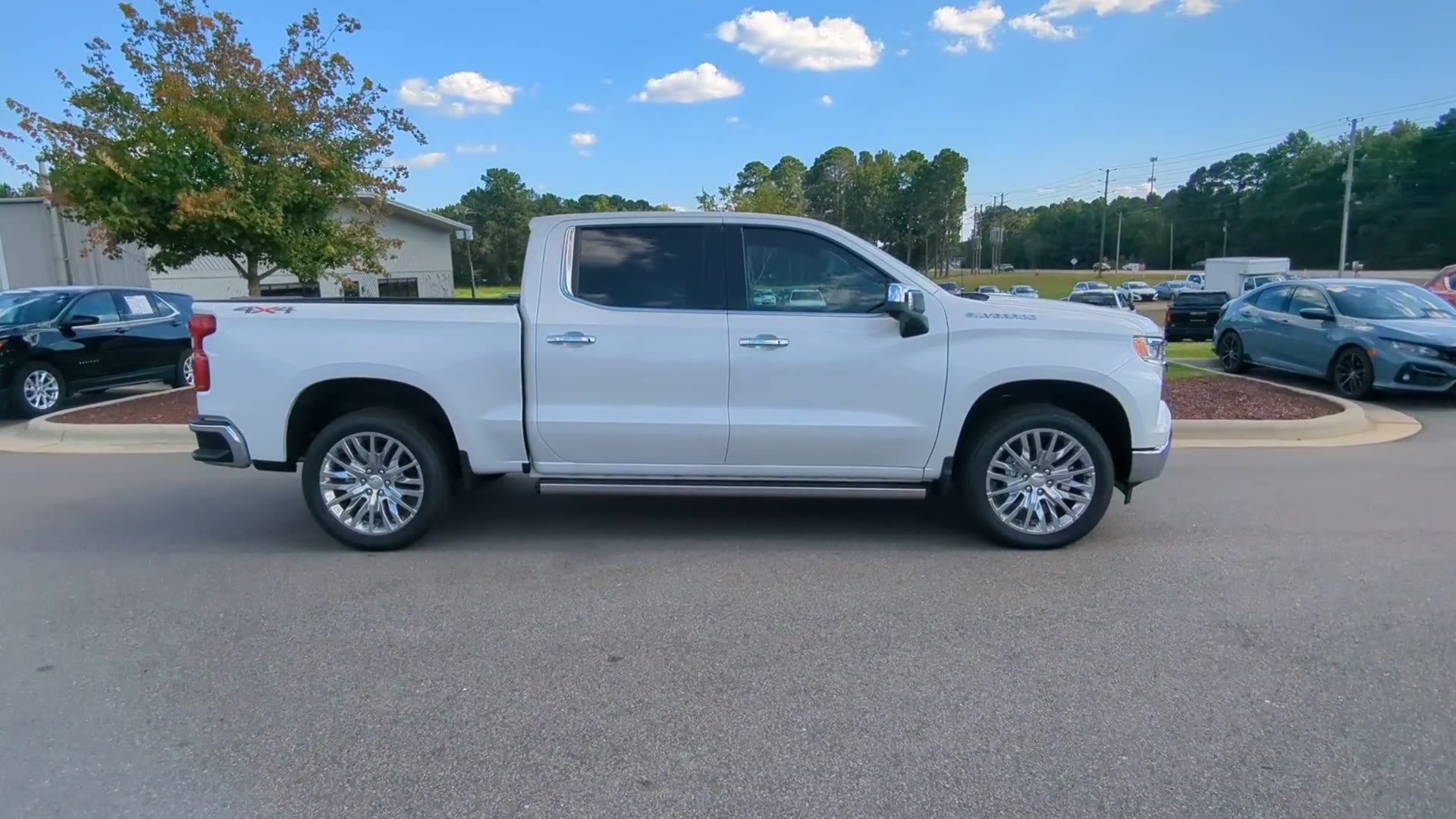 2025 Chevrolet Silverado 1500 LTZ - Photo 59