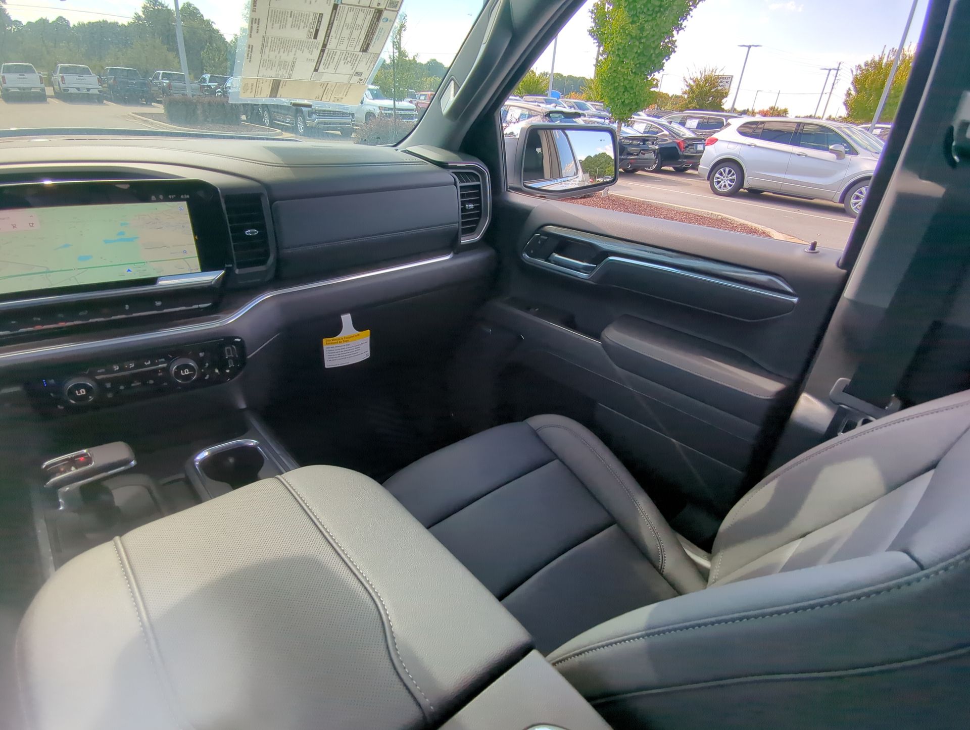 2025 Chevrolet Silverado 1500 LTZ - Photo 63