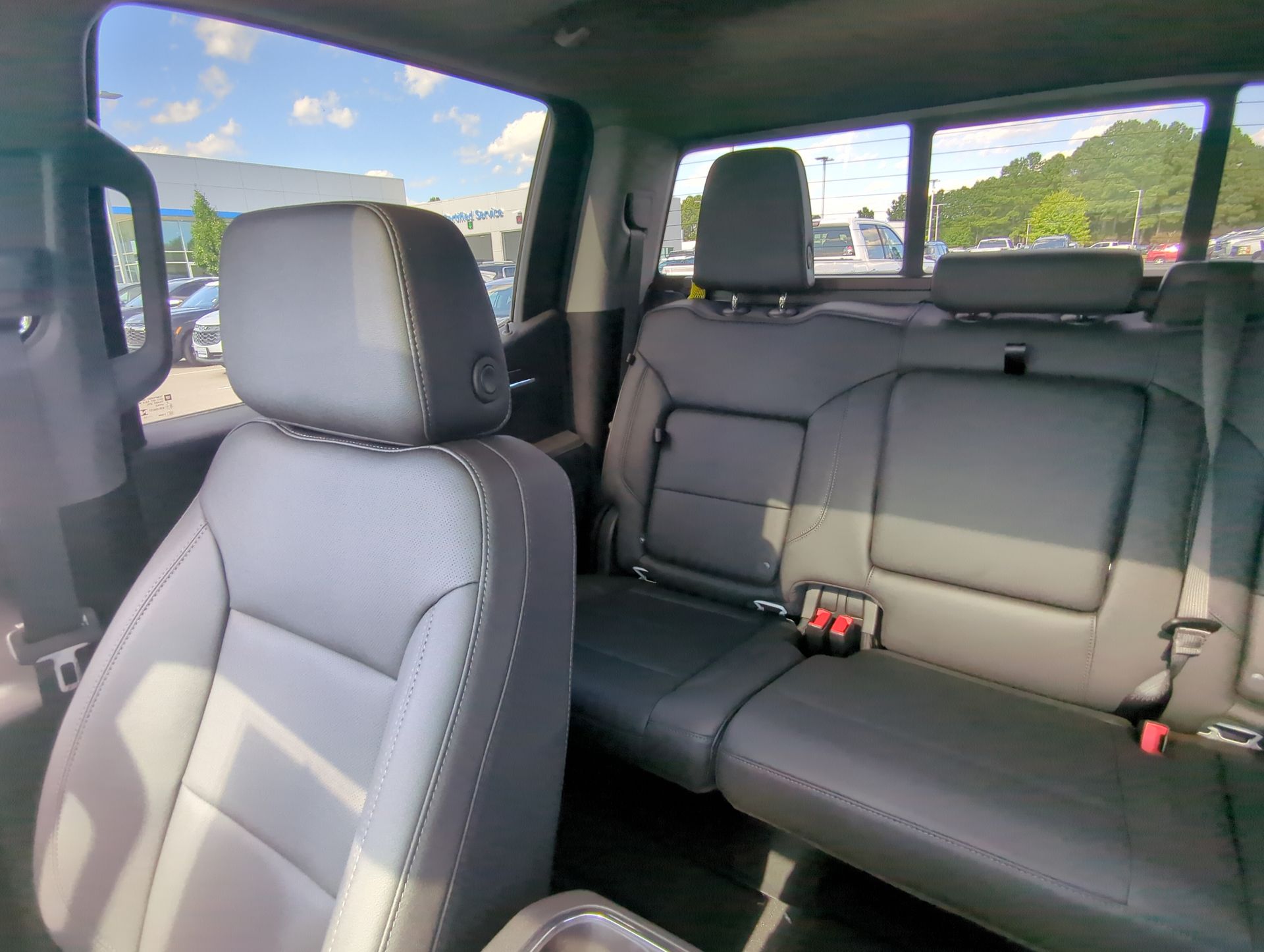 2025 Chevrolet Silverado 1500 LTZ - Photo 64