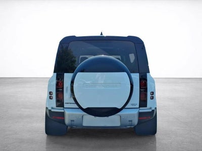 2024 Land Rover Defender 110 P300