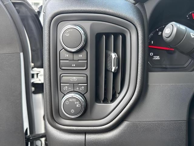 2025 GMC Sierra 2500HD Pro - Photo 18