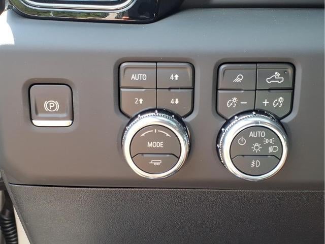 2026 GMC Sierra 2500HD AT4X - Photo 14