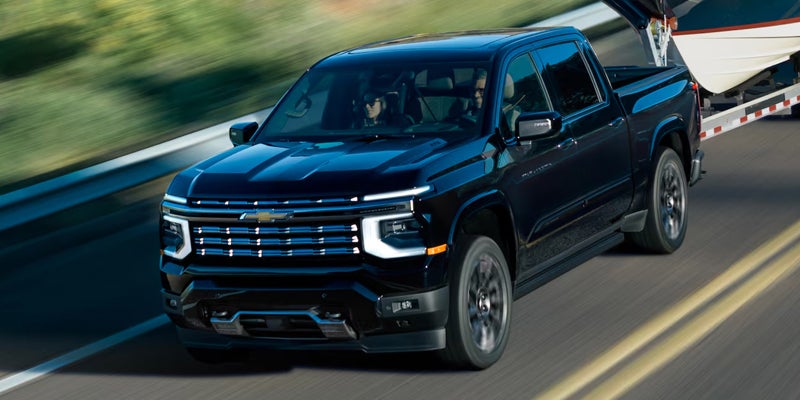 2027 Chevrolet Silverado 1500 towing